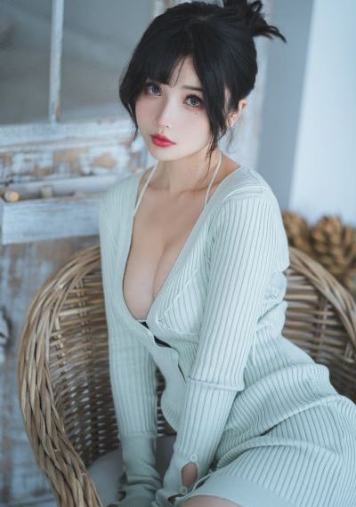 欧美草草视频
