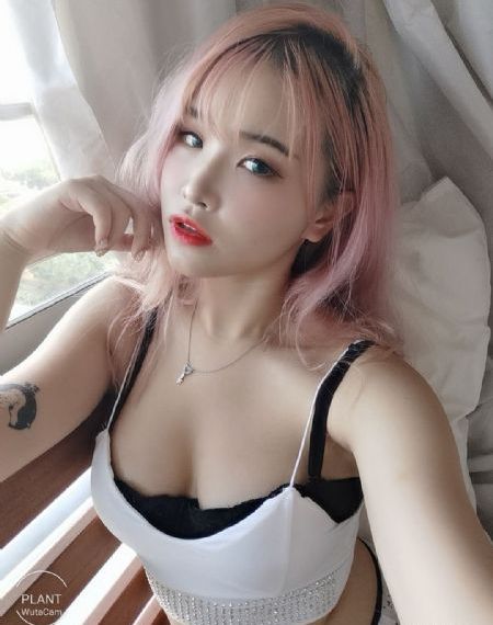 情欲模特在线观看