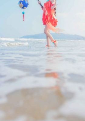 黄色仓库